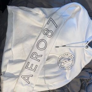 White aeropostale sweater